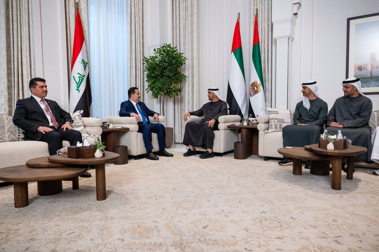 رئيس الوزراء محمد شياع السوداني يبحث مع رئيس دولة الإمارات العربية المتحدة العلاقات الثنائية وتطورات الاوضاع في المنطقة